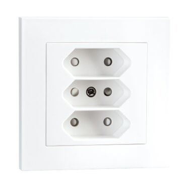 SG Stikkontakt Innfelt Eurostikk 3-Veis Hvit