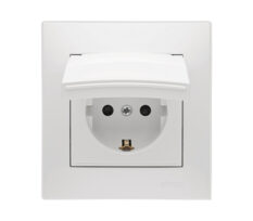 SIMON STIKKONTAKT ENKEL INNFELT M/JORD IP44 HVIT