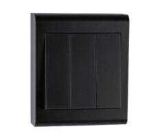 SG Bryter Påvegg 1+1+1 Sort