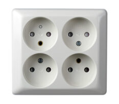 ELKO 4-veis stikkontakt påvegg uten jord PH