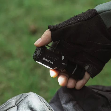 Wuben E7 Hodelykt 1800LM - Best i Test_10