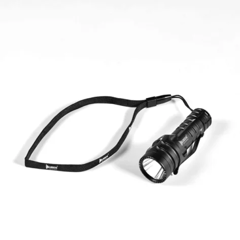 Wuben E6 liten Lommelykt IP68 900Lm 410 Meter