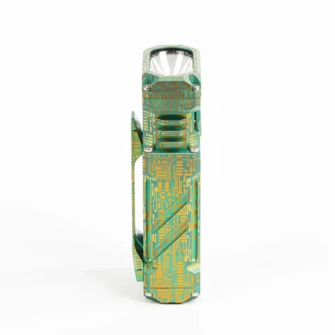 Wuben Lightok X2 Lommelykt Titanium Grønn– 2500 Lumen