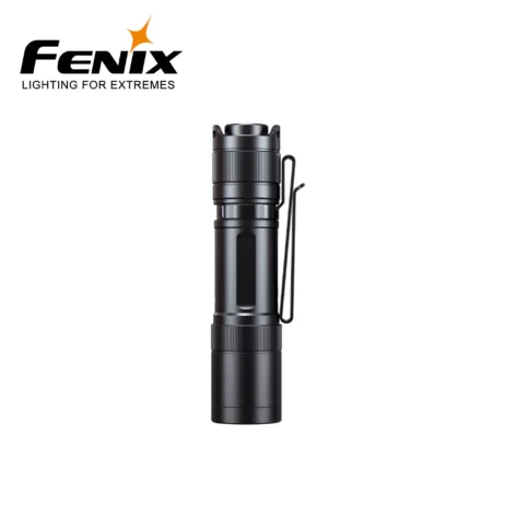Fenix E12R Kompakt minilykt klips og AA batterier_3