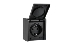 SG Enkel Stikkontakt Påvegg med Jord IP44 Sort